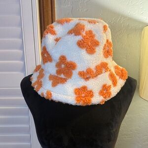 Floral Fleece Bucket Hat